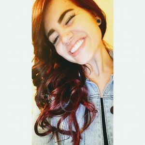 Meet your Posher, Hailey